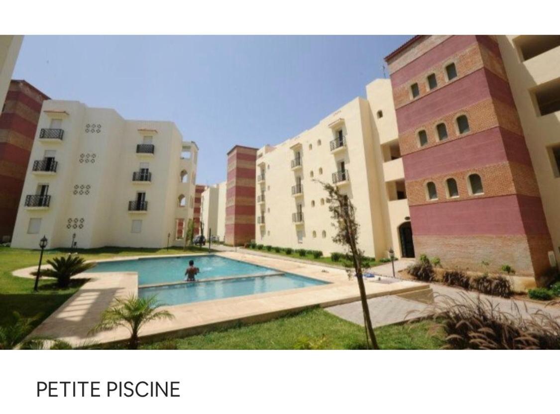 Tanger/Asilah: Appart 50M2 Face Mer Et Piscines, 5 Places, Tout Equipe+Wifi+Clim Apartment Briech Bagian luar foto